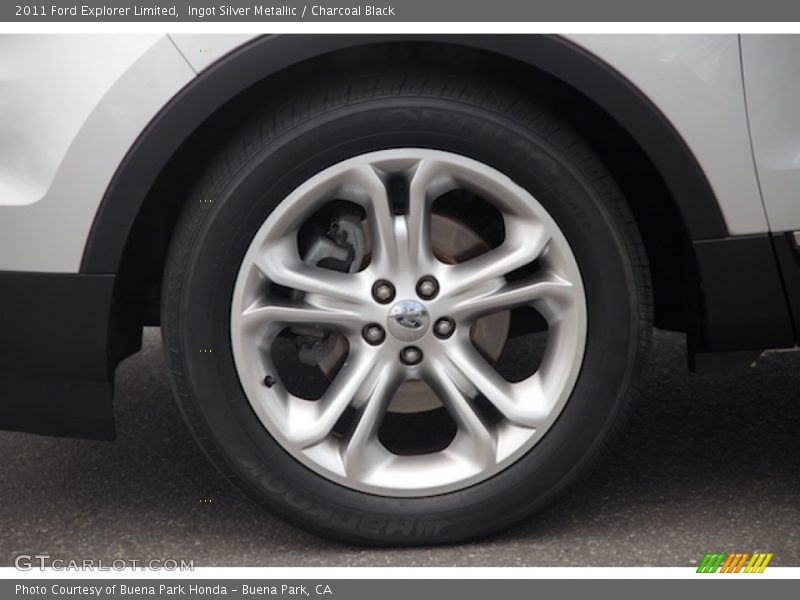 Ingot Silver Metallic / Charcoal Black 2011 Ford Explorer Limited
