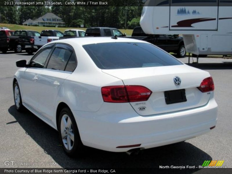 Candy White / Titan Black 2013 Volkswagen Jetta TDI Sedan