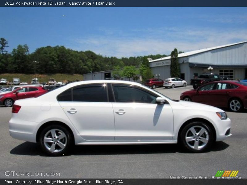 Candy White / Titan Black 2013 Volkswagen Jetta TDI Sedan