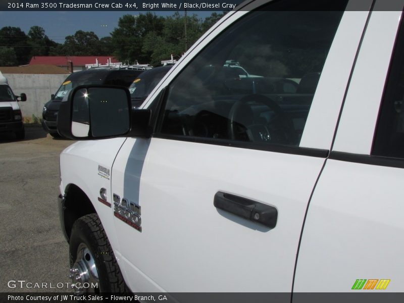 Bright White / Black/Diesel Gray 2014 Ram 3500 Tradesman Crew Cab 4x4