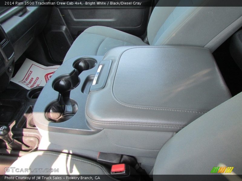 Bright White / Black/Diesel Gray 2014 Ram 3500 Tradesman Crew Cab 4x4