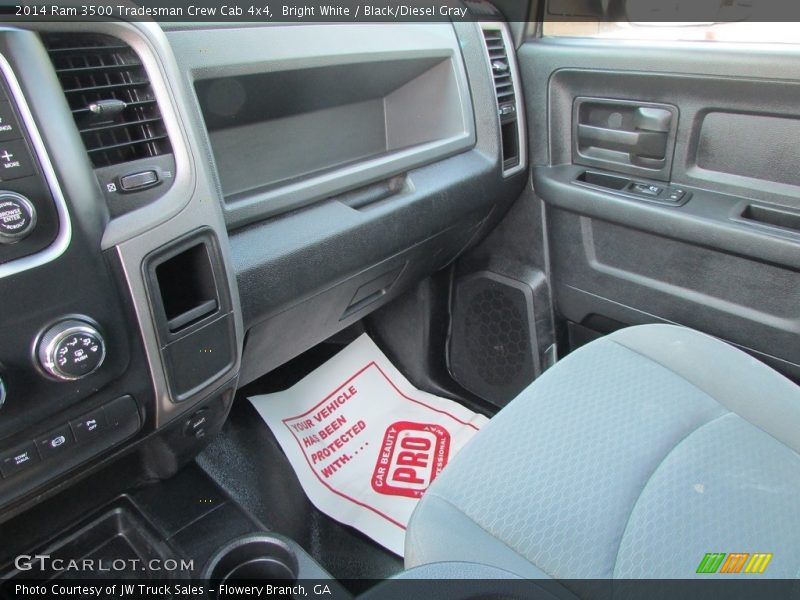 Bright White / Black/Diesel Gray 2014 Ram 3500 Tradesman Crew Cab 4x4