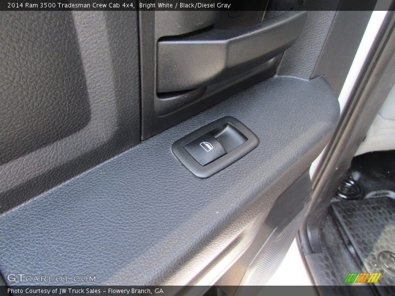 Bright White / Black/Diesel Gray 2014 Ram 3500 Tradesman Crew Cab 4x4