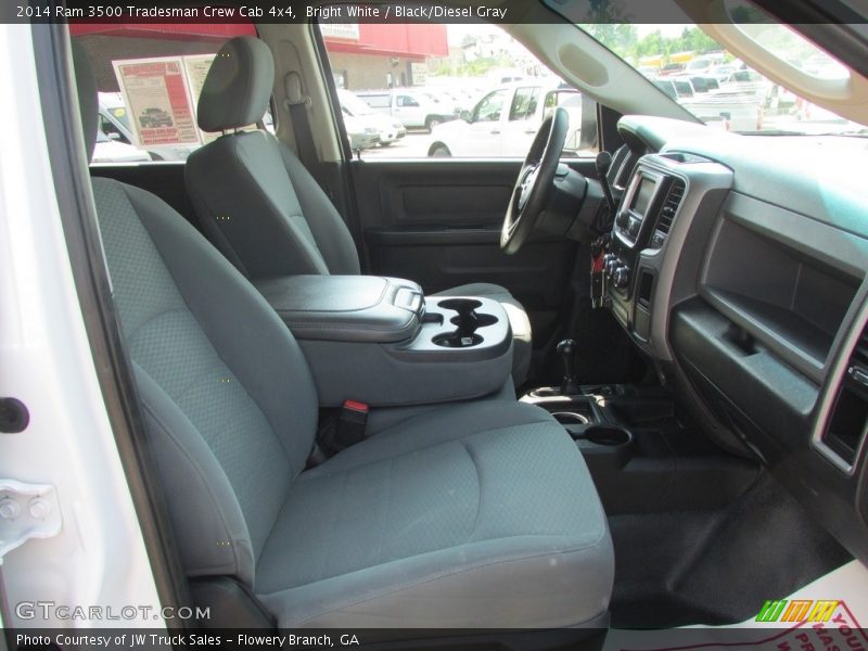 Bright White / Black/Diesel Gray 2014 Ram 3500 Tradesman Crew Cab 4x4