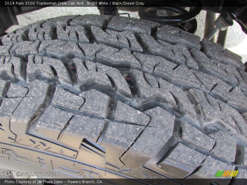 Bright White / Black/Diesel Gray 2014 Ram 3500 Tradesman Crew Cab 4x4