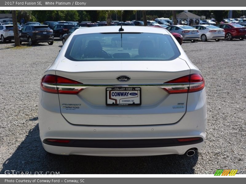 White Platinum / Ebony 2017 Ford Fusion SE
