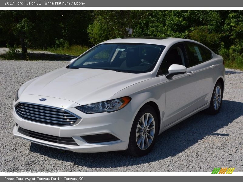 White Platinum / Ebony 2017 Ford Fusion SE