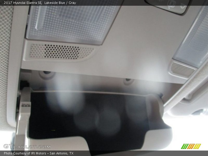 Lakeside Blue / Gray 2017 Hyundai Elantra SE