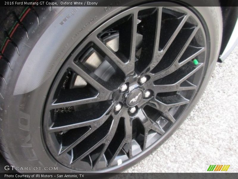 Oxford White / Ebony 2016 Ford Mustang GT Coupe