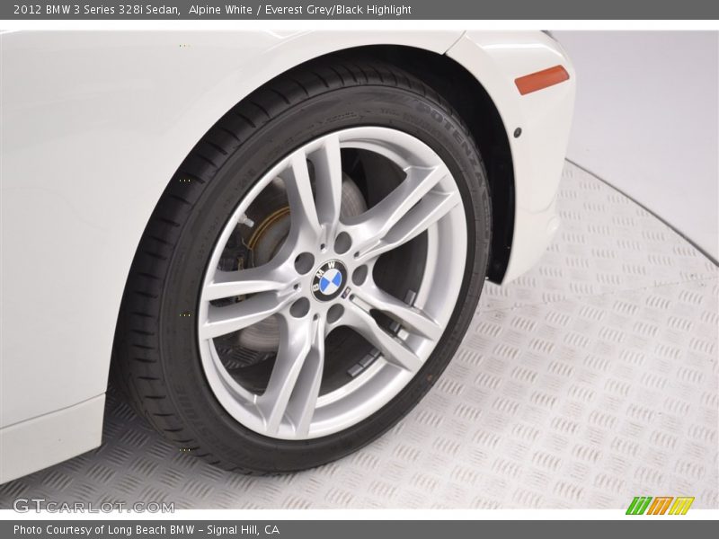 Alpine White / Everest Grey/Black Highlight 2012 BMW 3 Series 328i Sedan