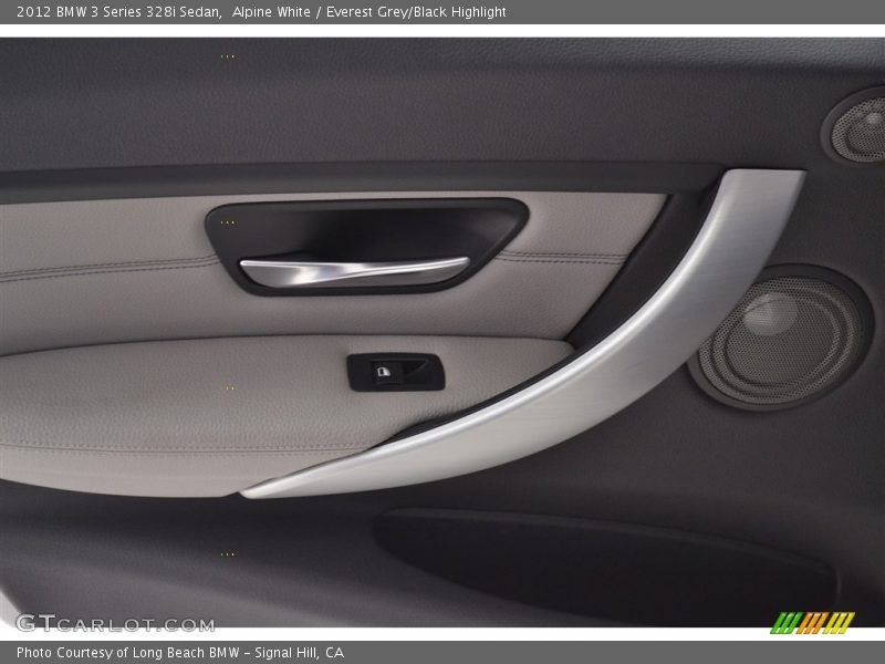Alpine White / Everest Grey/Black Highlight 2012 BMW 3 Series 328i Sedan