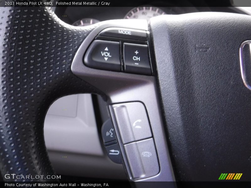 Polished Metal Metallic / Gray 2013 Honda Pilot LX 4WD