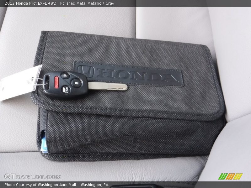 Polished Metal Metallic / Gray 2013 Honda Pilot EX-L 4WD