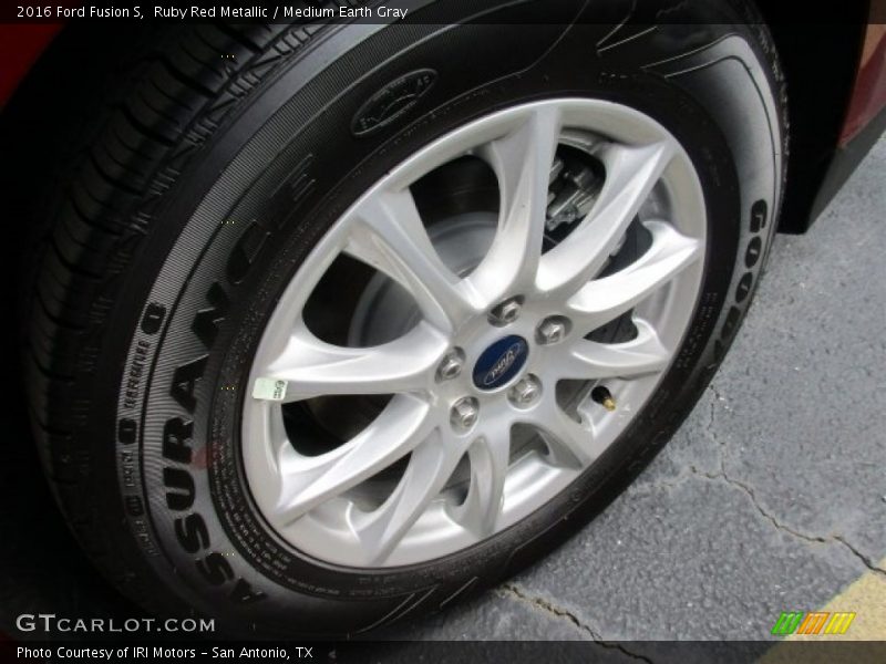 Ruby Red Metallic / Medium Earth Gray 2016 Ford Fusion S