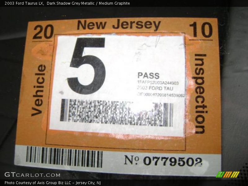 Dark Shadow Grey Metallic / Medium Graphite 2003 Ford Taurus LX