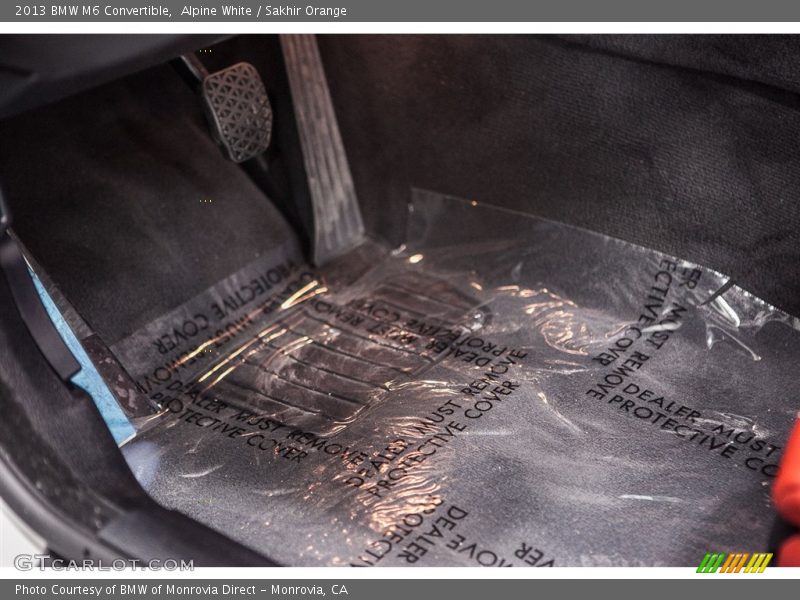 Alpine White / Sakhir Orange 2013 BMW M6 Convertible