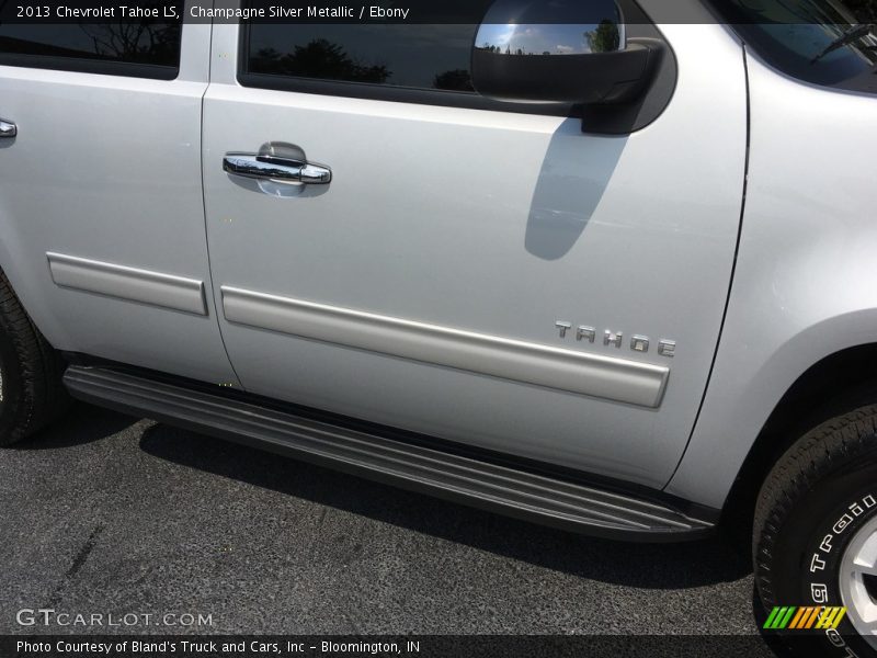 Champagne Silver Metallic / Ebony 2013 Chevrolet Tahoe LS