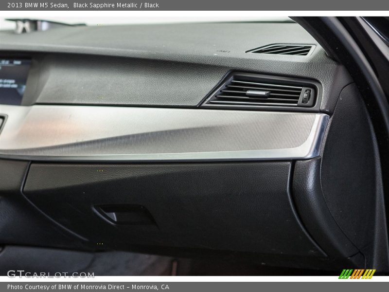 Black Sapphire Metallic / Black 2013 BMW M5 Sedan