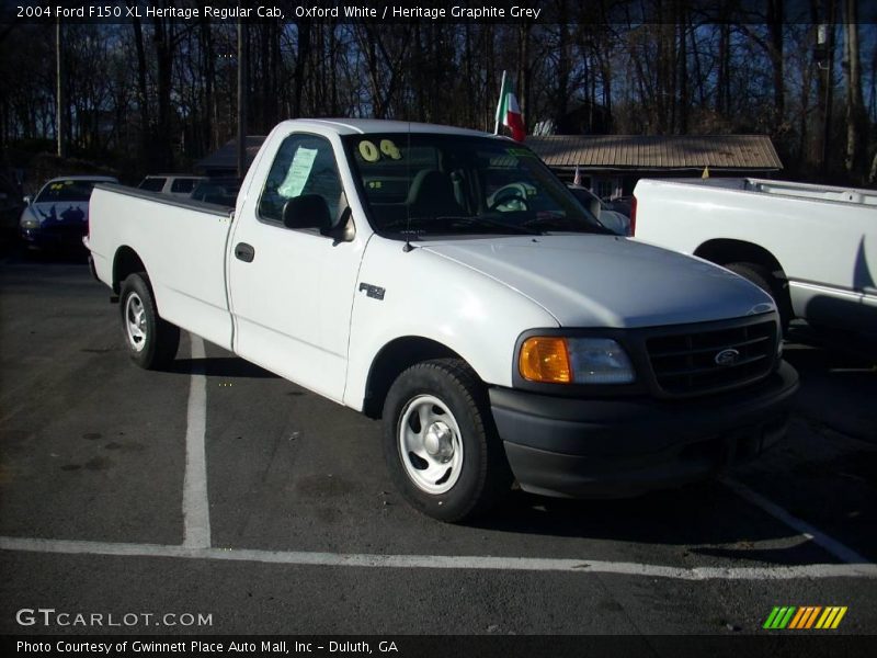 Oxford White / Heritage Graphite Grey 2004 Ford F150 XL Heritage Regular Cab