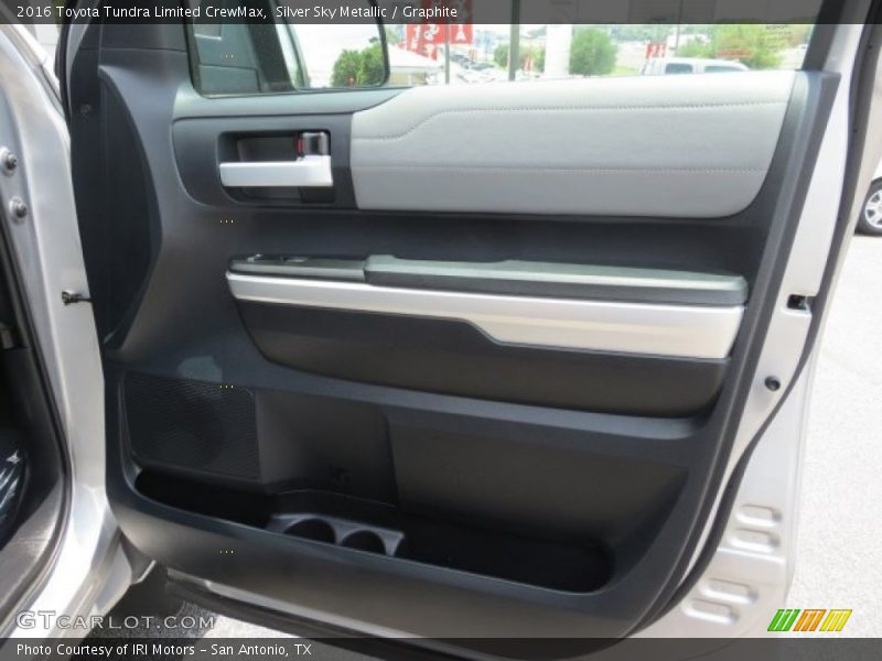 Silver Sky Metallic / Graphite 2016 Toyota Tundra Limited CrewMax