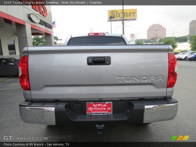Silver Sky Metallic / Graphite 2016 Toyota Tundra Limited CrewMax