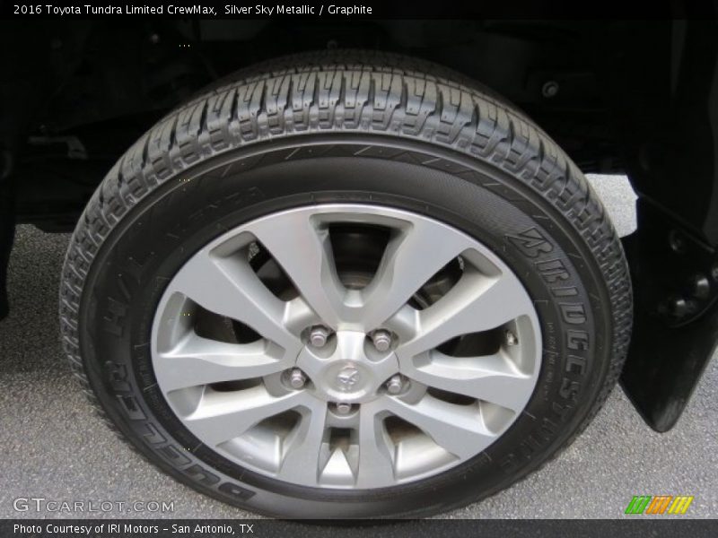 Silver Sky Metallic / Graphite 2016 Toyota Tundra Limited CrewMax