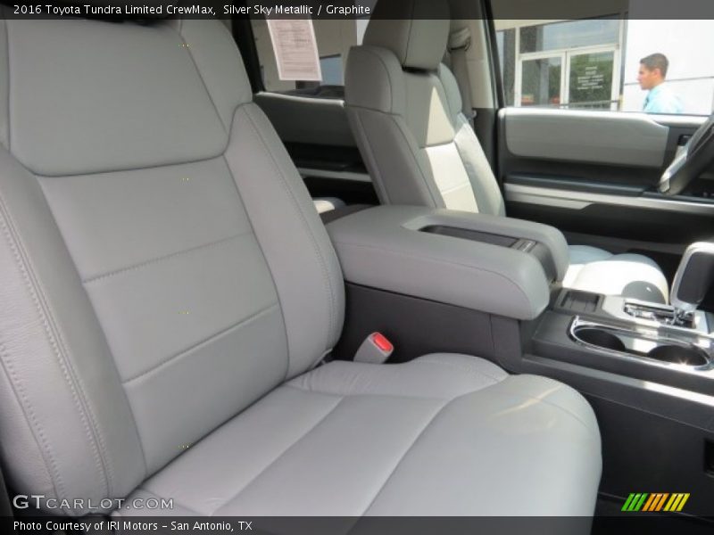 Silver Sky Metallic / Graphite 2016 Toyota Tundra Limited CrewMax