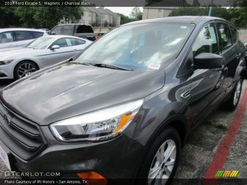 Magnetic / Charcoal Black 2017 Ford Escape S
