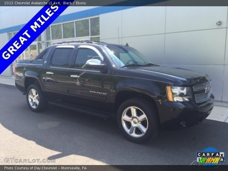 Black / Ebony 2013 Chevrolet Avalanche LS 4x4