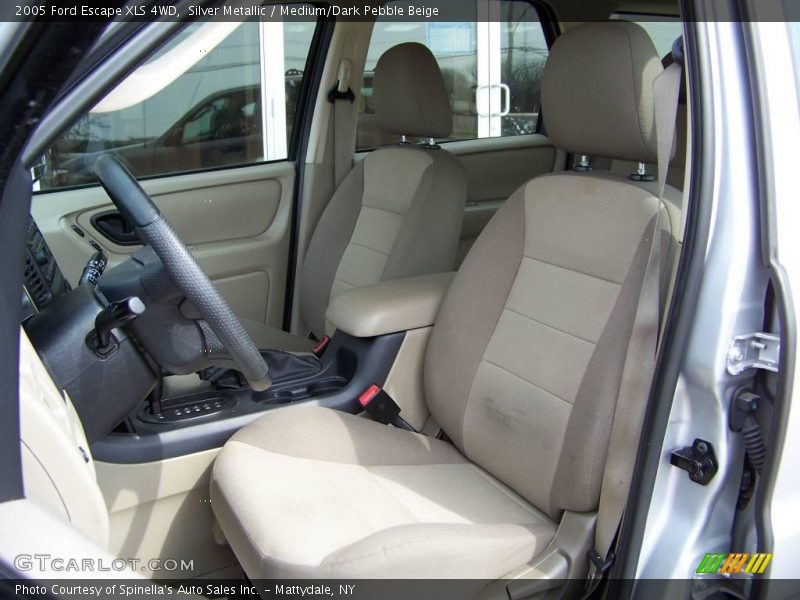 Silver Metallic / Medium/Dark Pebble Beige 2005 Ford Escape XLS 4WD