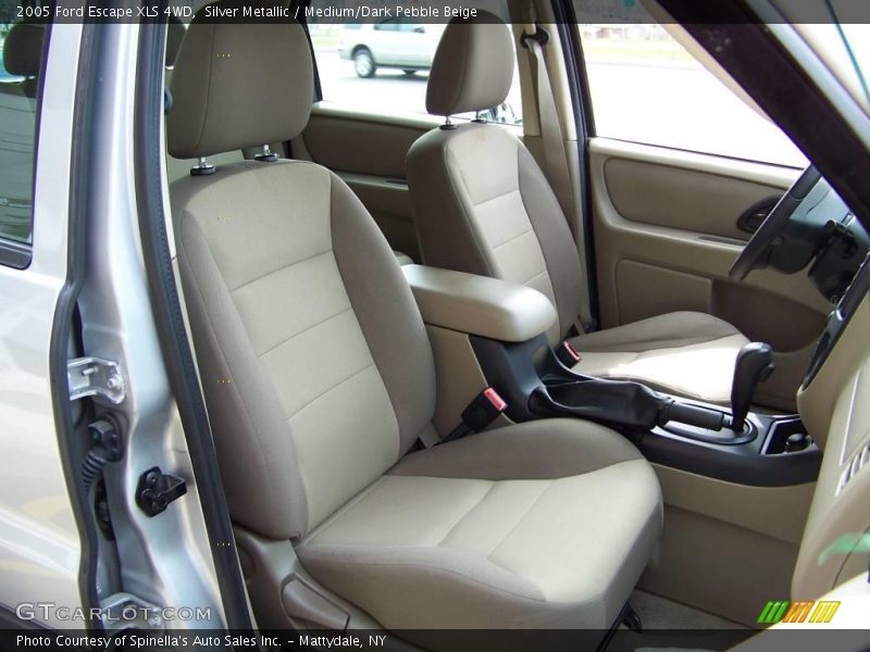 Silver Metallic / Medium/Dark Pebble Beige 2005 Ford Escape XLS 4WD