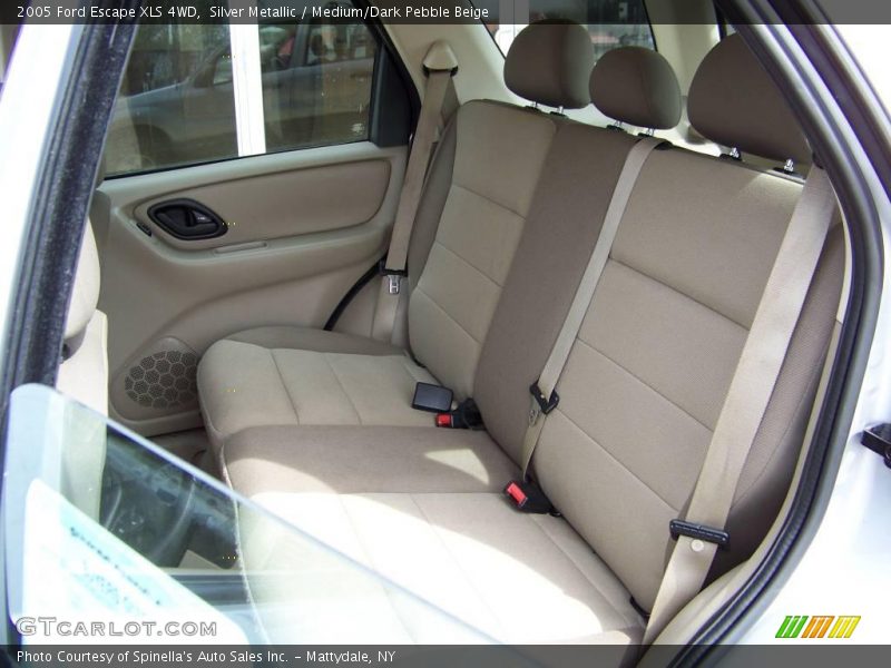Silver Metallic / Medium/Dark Pebble Beige 2005 Ford Escape XLS 4WD