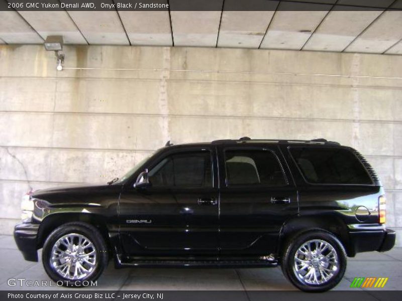 Onyx Black / Sandstone 2006 GMC Yukon Denali AWD