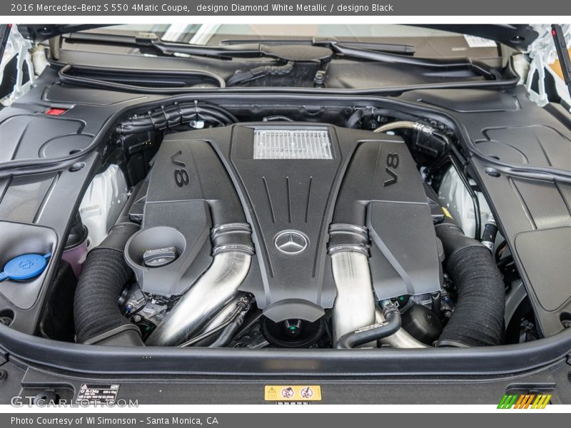 designo Diamond White Metallic / designo Black 2016 Mercedes-Benz S 550 4Matic Coupe