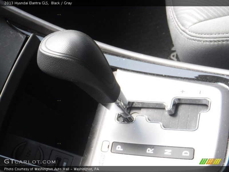 Black / Gray 2013 Hyundai Elantra GLS