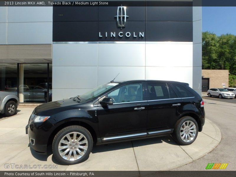 Tuxedo Black / Medium Light Stone 2013 Lincoln MKX AWD