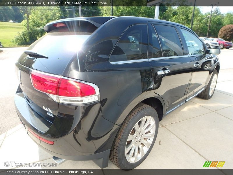 Tuxedo Black / Medium Light Stone 2013 Lincoln MKX AWD