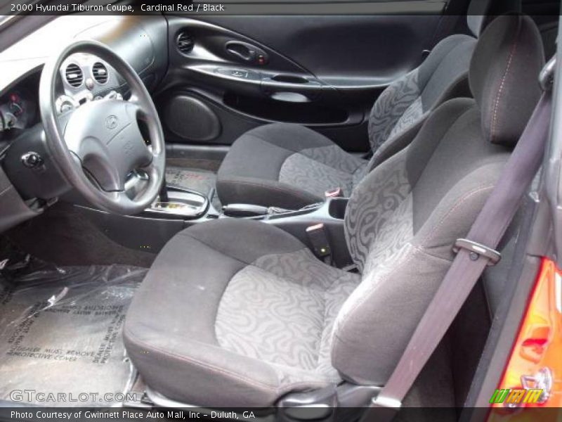 Cardinal Red / Black 2000 Hyundai Tiburon Coupe