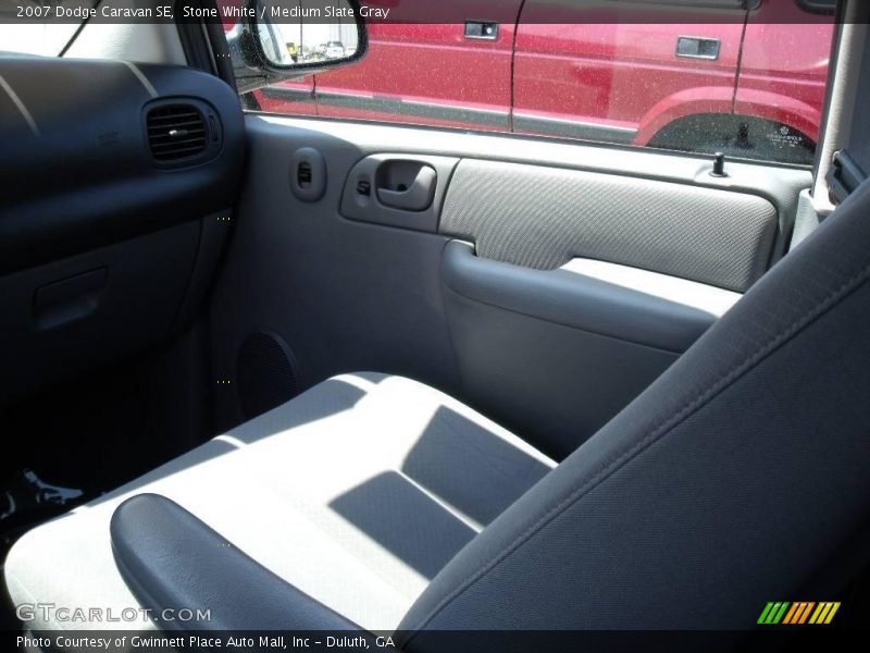 Stone White / Medium Slate Gray 2007 Dodge Caravan SE