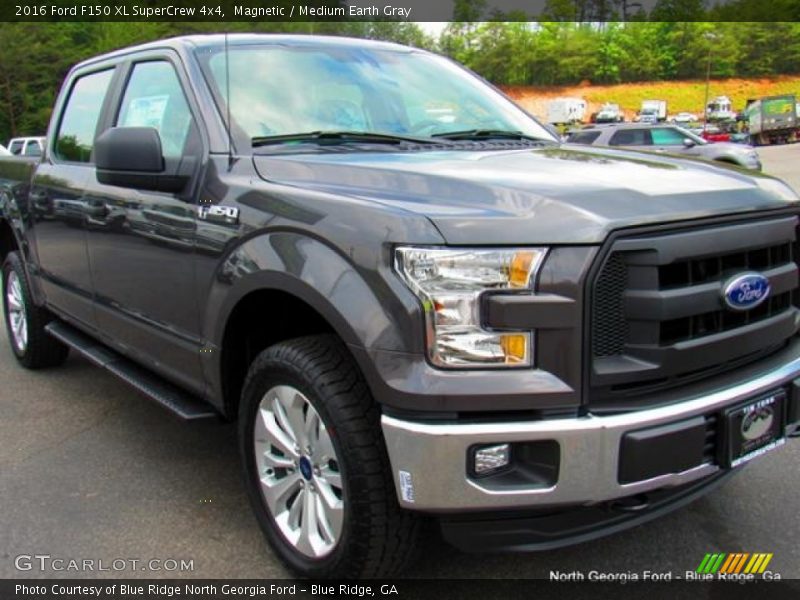 Magnetic / Medium Earth Gray 2016 Ford F150 XL SuperCrew 4x4