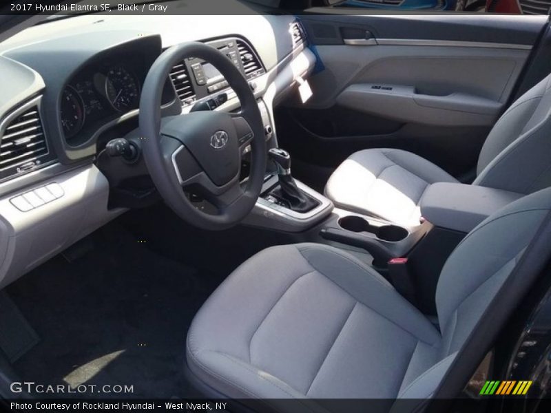 Black / Gray 2017 Hyundai Elantra SE
