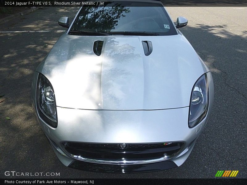 Rhodium Silver Metallic / Jet 2014 Jaguar F-TYPE V8 S