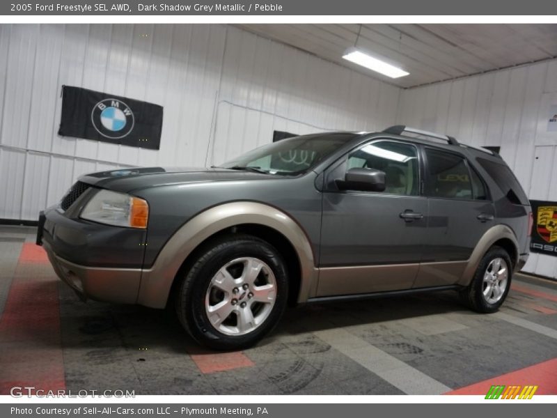 Dark Shadow Grey Metallic / Pebble 2005 Ford Freestyle SEL AWD