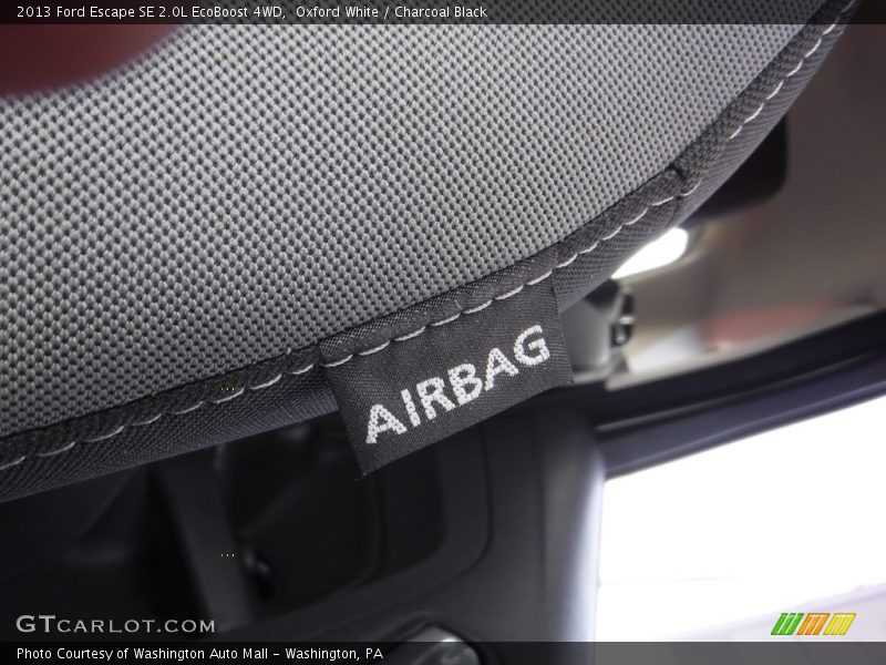 Oxford White / Charcoal Black 2013 Ford Escape SE 2.0L EcoBoost 4WD