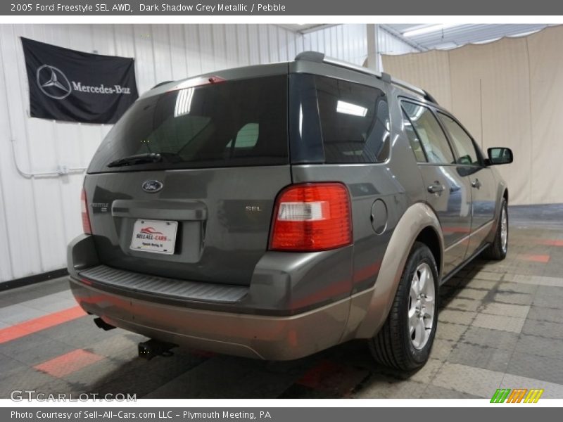 Dark Shadow Grey Metallic / Pebble 2005 Ford Freestyle SEL AWD