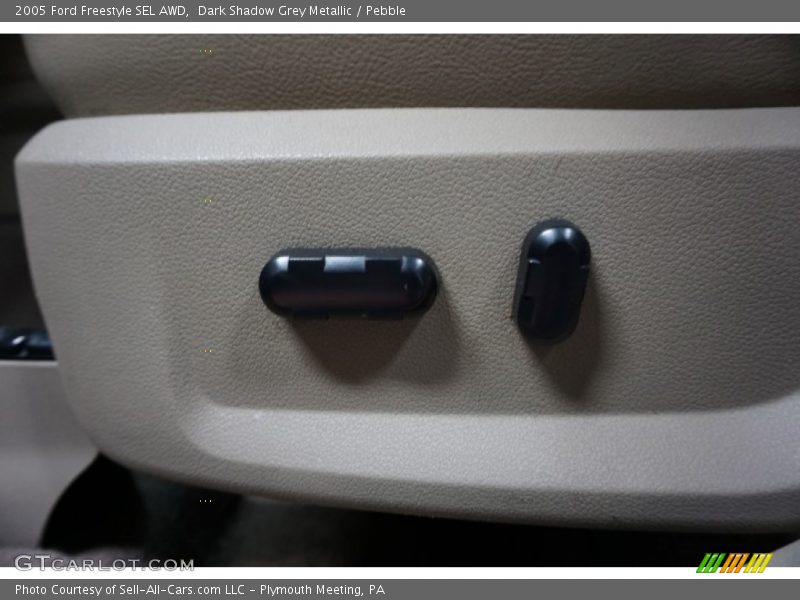 Dark Shadow Grey Metallic / Pebble 2005 Ford Freestyle SEL AWD