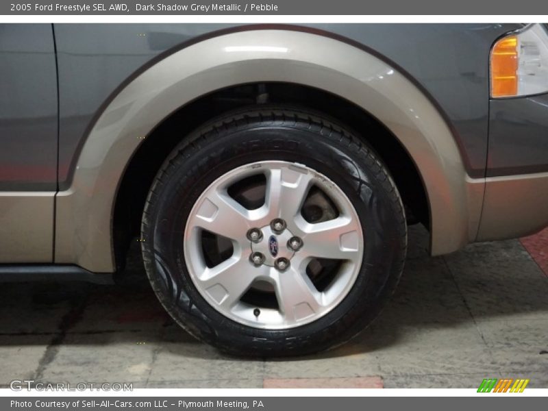 Dark Shadow Grey Metallic / Pebble 2005 Ford Freestyle SEL AWD