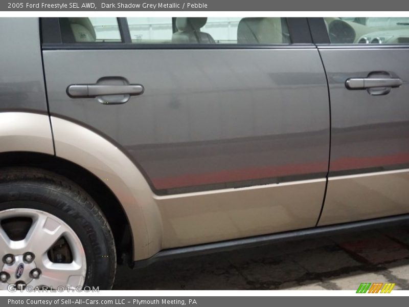 Dark Shadow Grey Metallic / Pebble 2005 Ford Freestyle SEL AWD