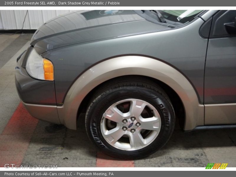 Dark Shadow Grey Metallic / Pebble 2005 Ford Freestyle SEL AWD