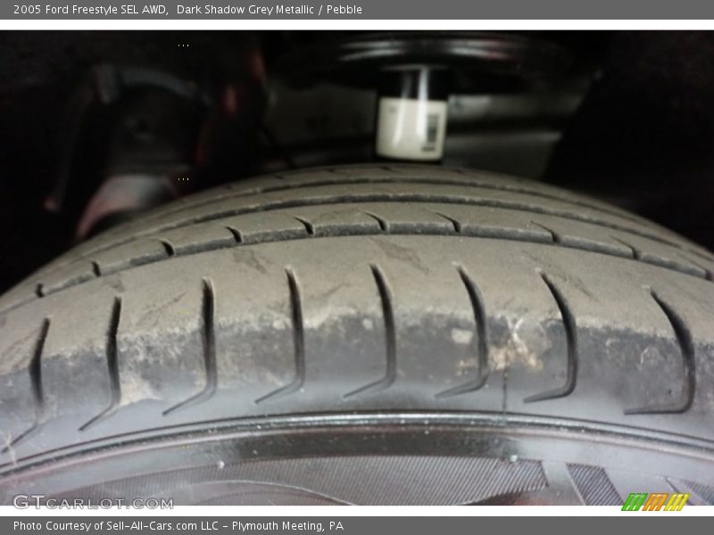 Dark Shadow Grey Metallic / Pebble 2005 Ford Freestyle SEL AWD